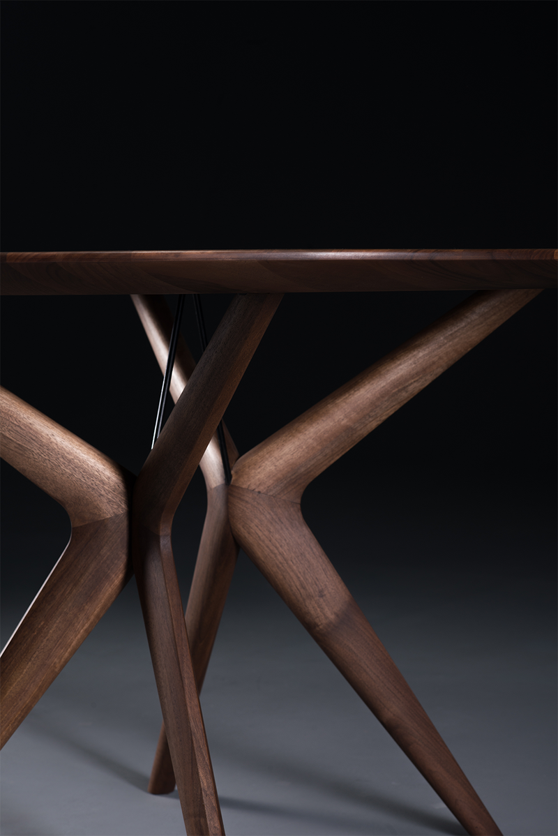 Artisan Lakri eettafel poot